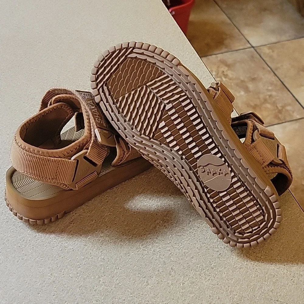 SANDALS - Picture 10 of 10